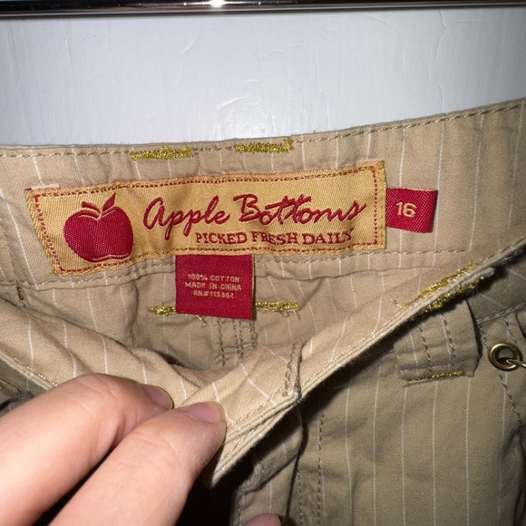 Vintage w/Tags - Apple Bottoms Embroidered Trousers with Gold & Gem Accents - Picture 8 of 8